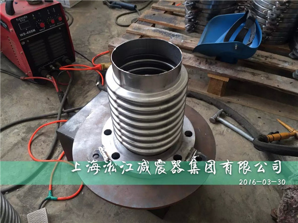 DN150不銹鋼波紋補償器