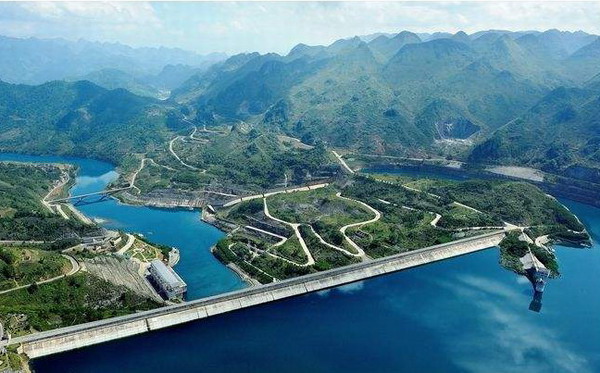 【貴州天生橋水電站項目】DN100不銹鋼法蘭橡膠接頭 【貴州天生橋水電站項目】DN100不銹鋼法蘭橡膠接頭