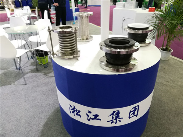 KST-F型可曲繞雙球體橡膠接頭,壓力1.6mpa,耐溫120度,口徑DN80